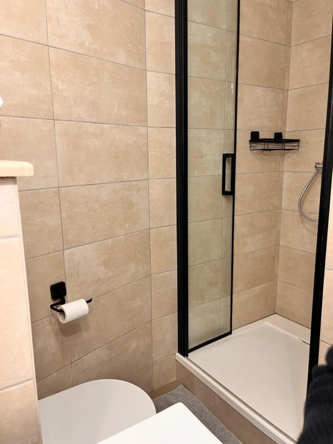 Appartement 2 Chambres Avec Parking Pontarlier Εξωτερικό φωτογραφία
